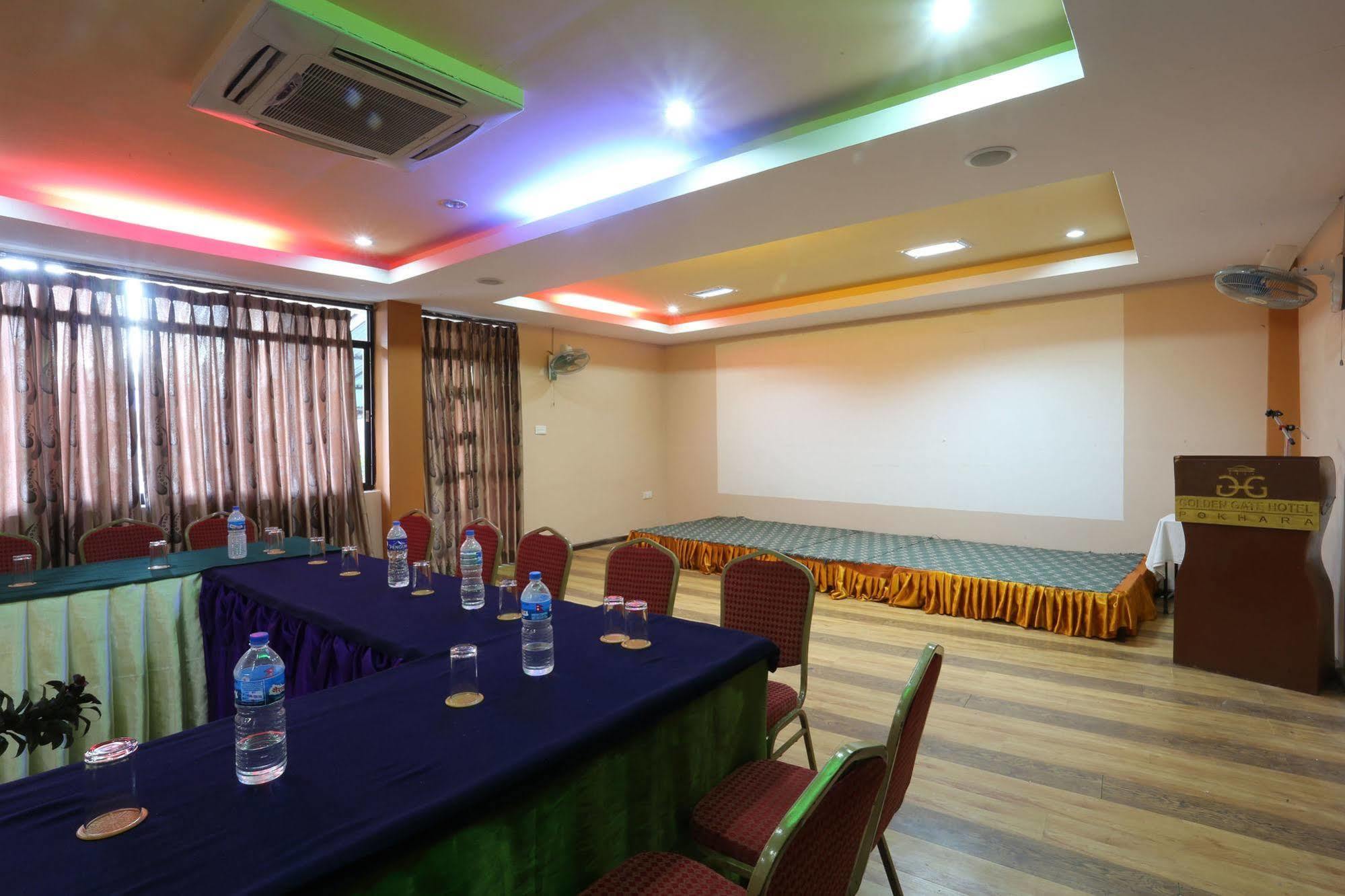 Golden Gate Hotel Pokhara Dış mekan fotoğraf
